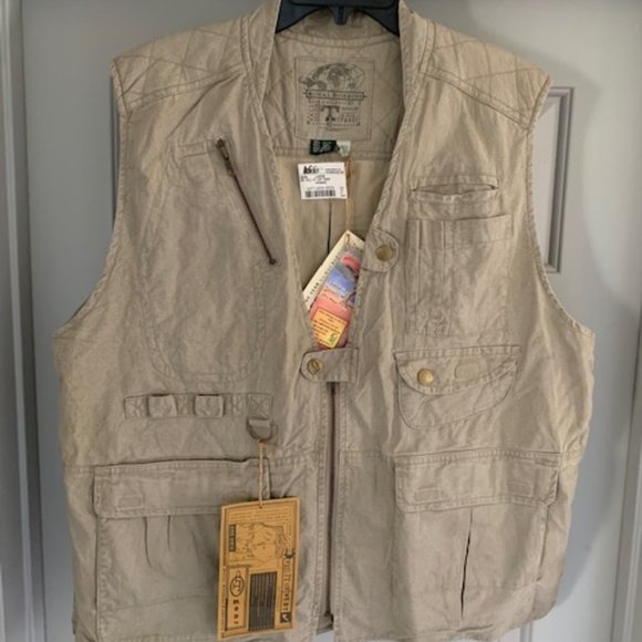 REI Other - REI Large Tan/Khaki Fishing Vest